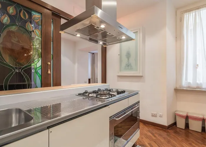 The Rent - Three-bedroom Near Borghese Apartament *