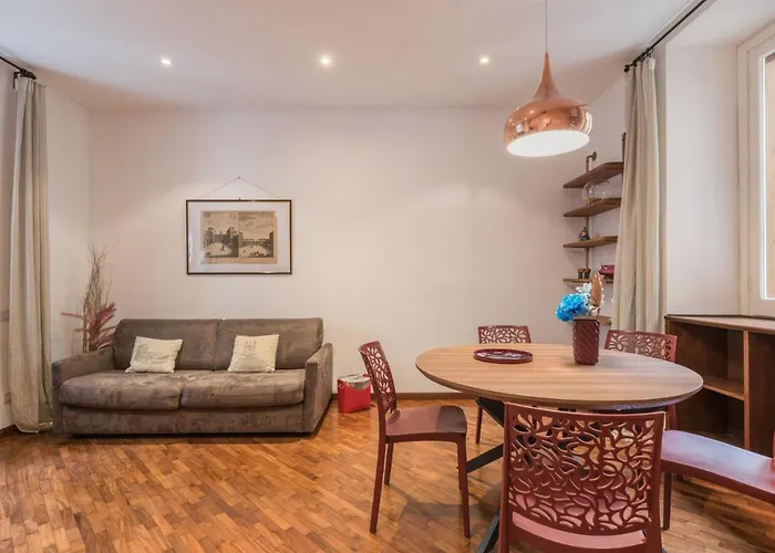 The Rent - Three-bedroom Near Borghese * Rzym