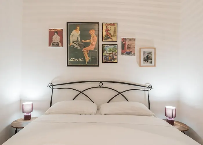 The Rent - Three-bedroom Near Borghese Apartament *