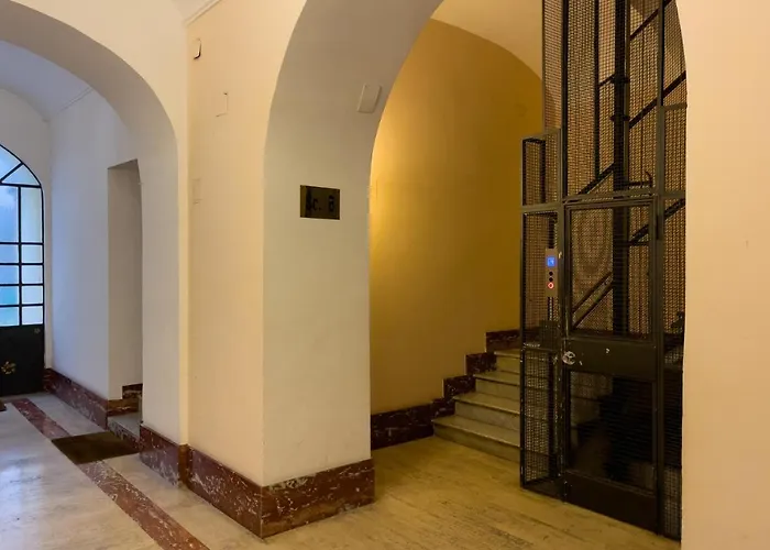 The Rent - Three-bedroom Near Borghese Apartament *